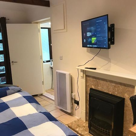 Self Contained Annex Βίλα Μπόρνμουθ Εξωτερικό φωτογραφία
